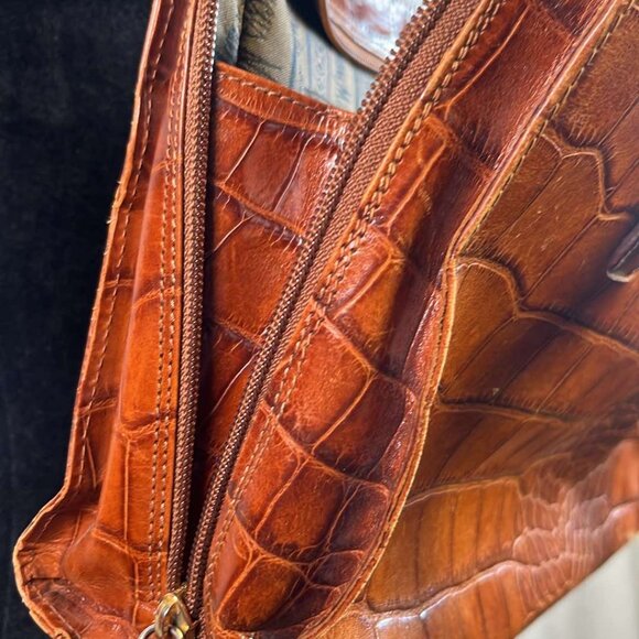 Neiman Marcus Leather Croc Patterned Shoulder Bag  Classic Business Date Night - Picture 11 of 15